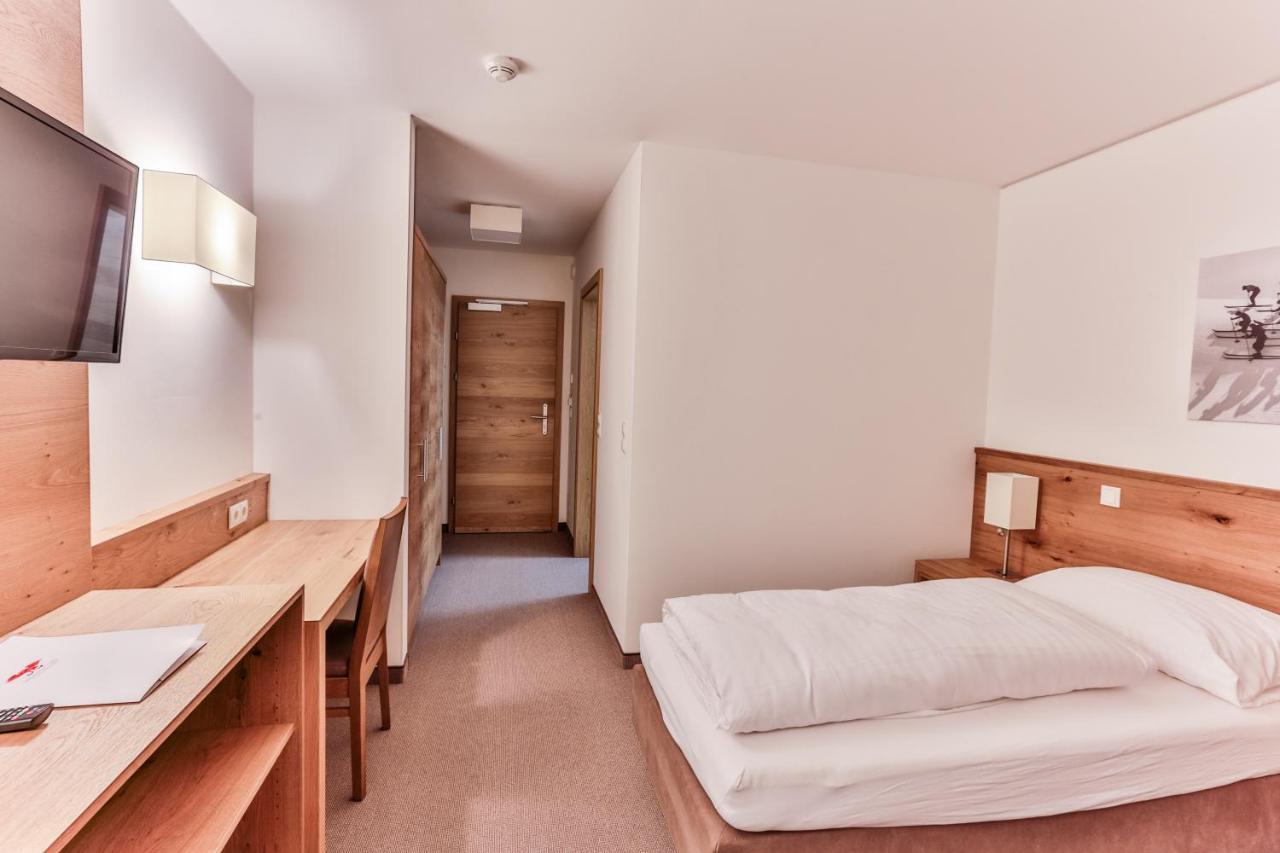 Lizum 1600 | Kompetenzzentrum Snowsport Tirol Axamer Lizum Room photo