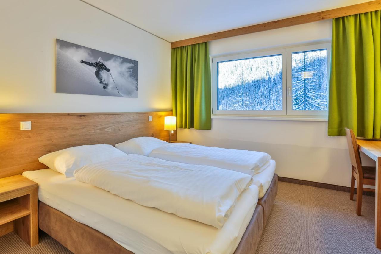 Lizum 1600 | Kompetenzzentrum Snowsport Tirol Axamer Lizum Room photo